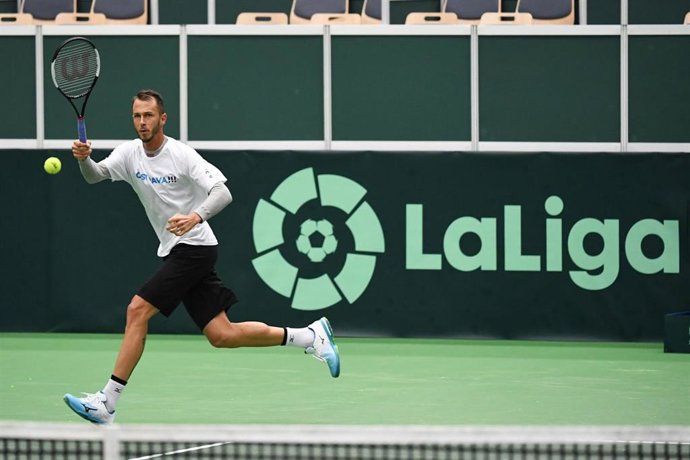 Patrocinio LaLiga en el entrenamiento de Lukas Rosol, de la República Checa