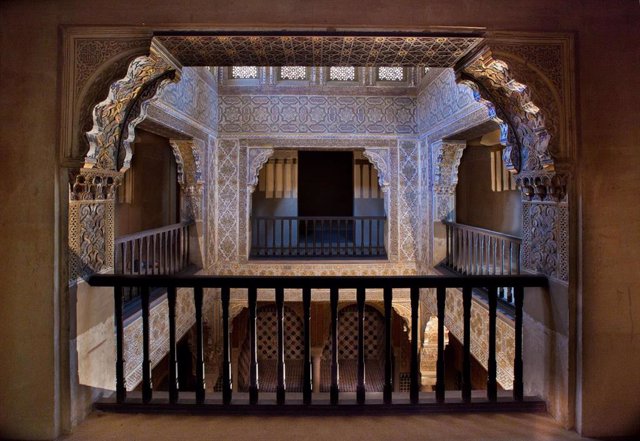 Baño Real de Comares, de la Alhambra