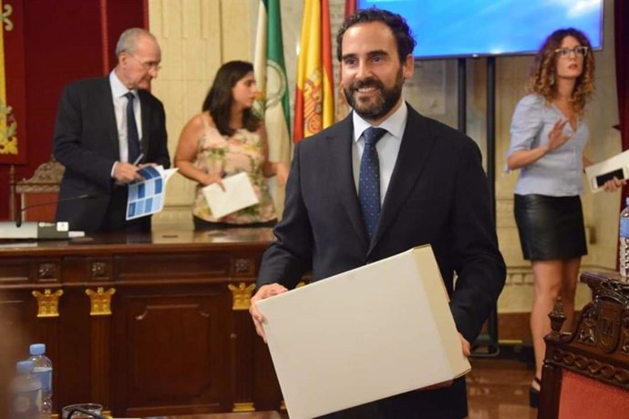 Daniel Pérez en el pleno del Ayuntamiento de Málaga