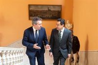 Moreno y Espadas trabajarán de modo "leal y continuo" en temas como el metro, donde la Junta analiza "lo más sensato"