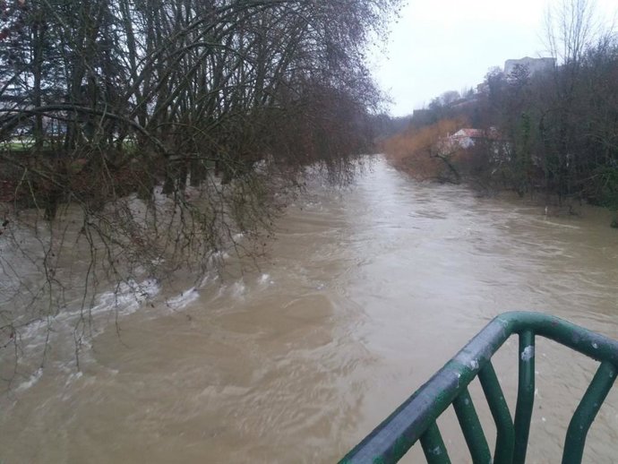 El río a su paso por Pamplona