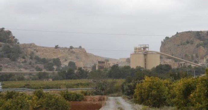 Planta de Lafarge en Sagunt