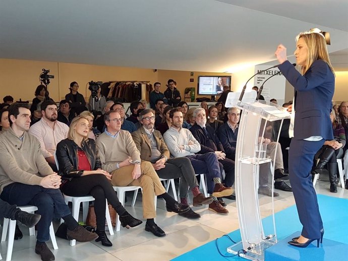 El presidente del PP Vasco presenta la candidatura de Amaya Fernández