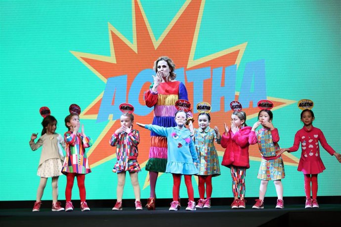 Agatha Ruiz de la Prada pasarela FIMI