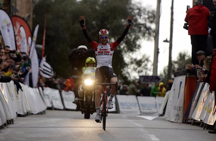 Tim Wellens (Lotto Soudal) gana la tercera etapa de la 'Challenge' de Mallorca