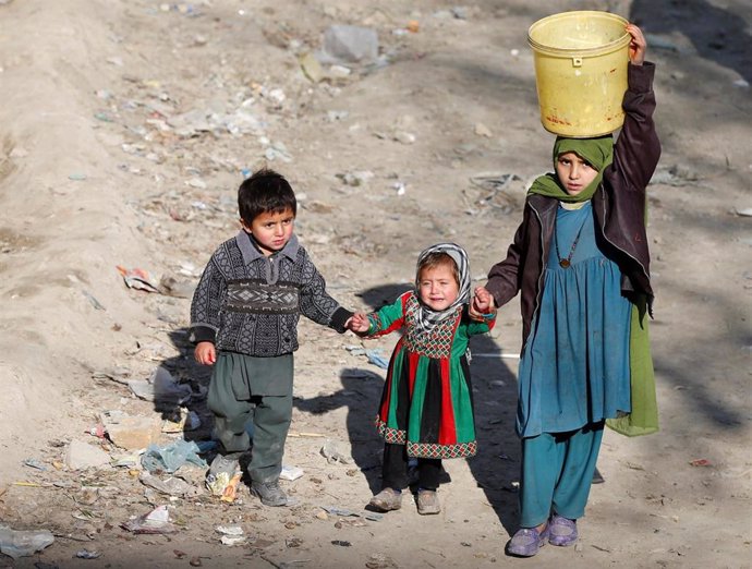 Niños afganos