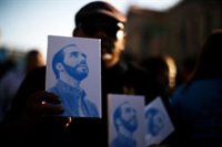 El exalcalde de San Salvador luchará este domingo por acabar con tres décadas de bipartidismo