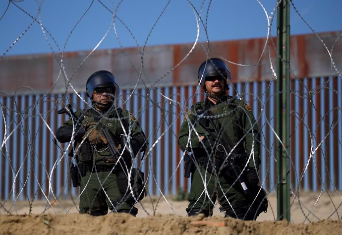 Patrulla fronteriza de Estados Unidos en la frontera con México