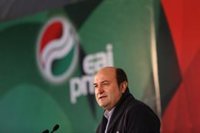 Ortuzar hace "una llamada de atención a cuidar el sistema democrático y a no caer en el extremismo"