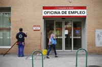 El gasto en prestaciones por desempleo sube un 2,1% en diciembre y la cobertura aumenta al 60,4%