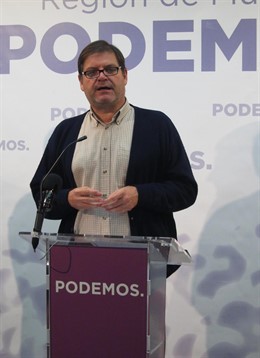 El diputado regional de Podemos, Andrés Pedreño