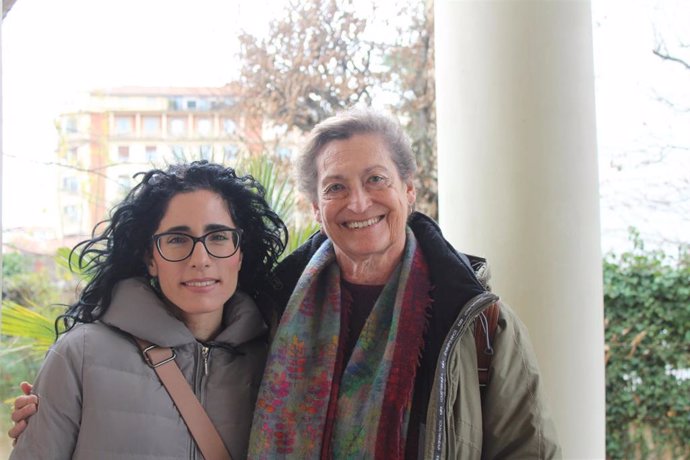 Rosario Ibáñez Bosch y Laura Garrido Courel.