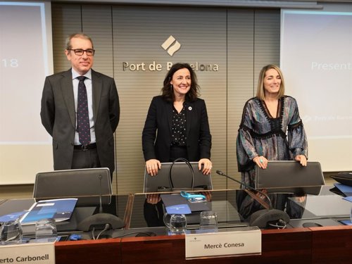 José Alberto Carbonell, Mercè Conesa y Núria Burguera