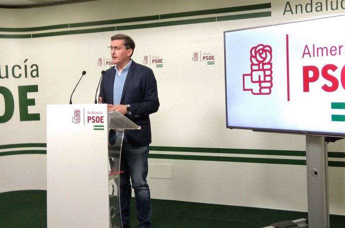 El secretario del PSOE de Almería, José Luis Sánchez Teruel