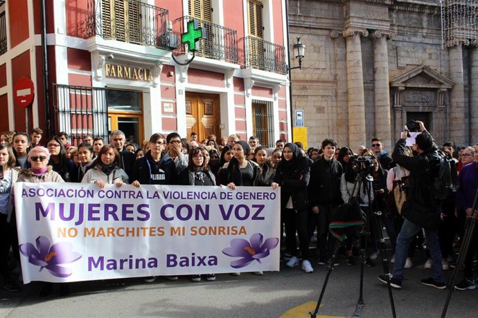 Concentración contra la violencia machista en Callosa d'en Sarri