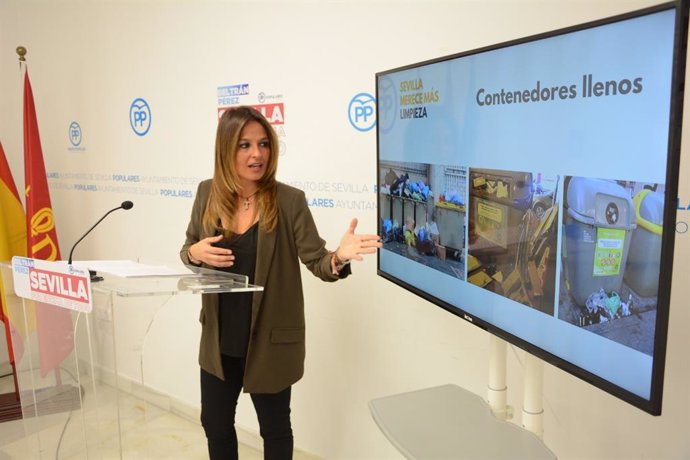 Rueda de prensa de la concejal del PP en el Ayuntamiento de Sevilla Evelia Rincó