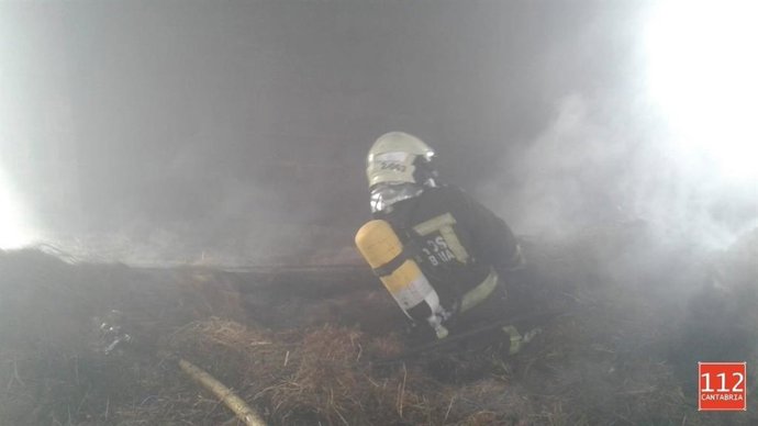 Extinción incendio en una estabulación