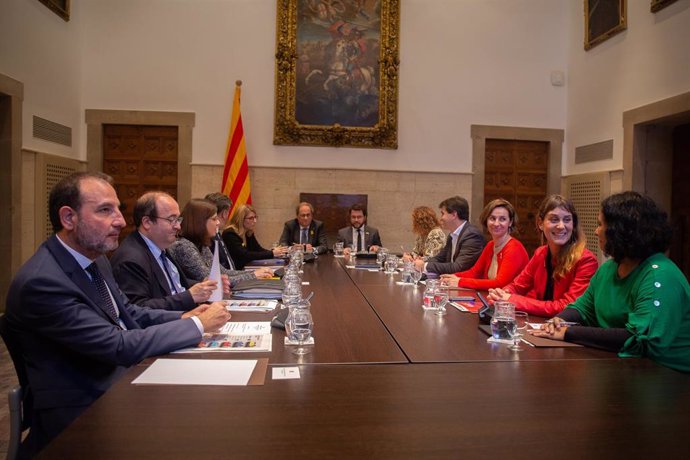 Reunión de la mesa del diálogo con el presidente Quim Torra en Barcelona