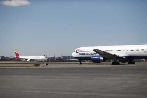 Iberia, British Airways, Aeropuerto de Barajas, avión, aviones