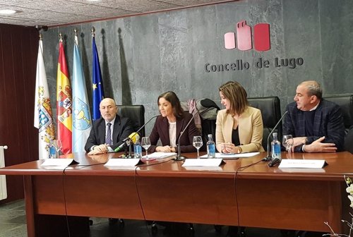 La ministra de Turismo, Reyes Maroto, en Lugo