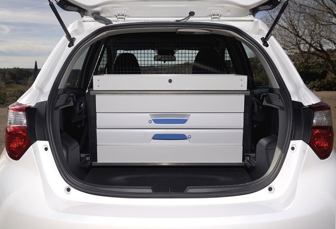 Toyota Yaris hybrid Ecovan