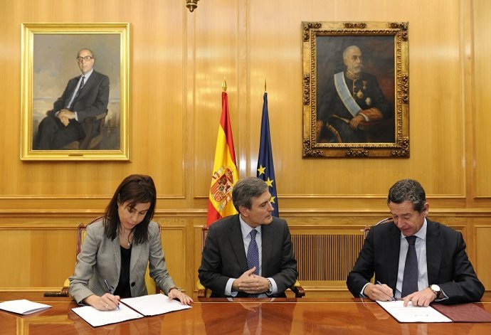 Anfac y Adif prolongan hasta 2020 su acuerdo de colaboración