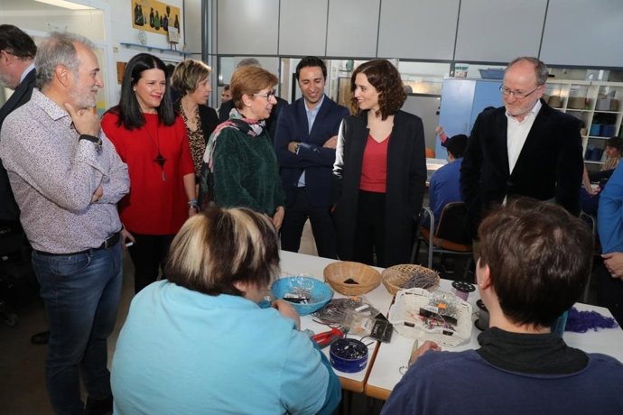 Díaz Ayuso visita Móstoles