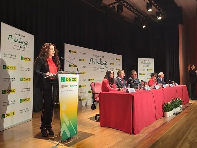 La consejera de Igualdad, Políticas Sociales y Conciliación, Rocío Ruiz, en la t