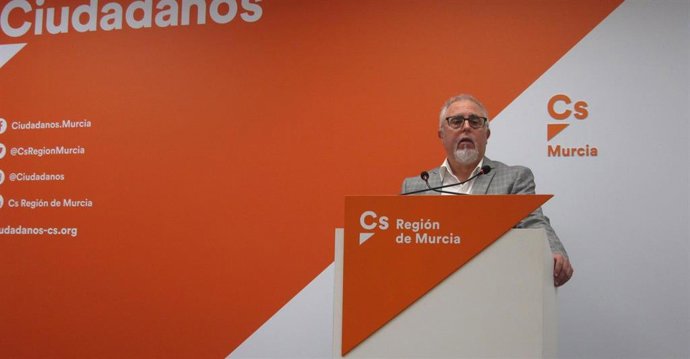 Ramón Fernández presenta su candidatura a las primarias de Cs para las eleccione
