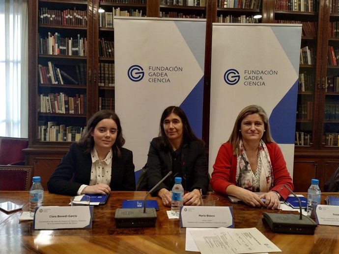 Científicas en un encuentro organizado por Fundación Gadea