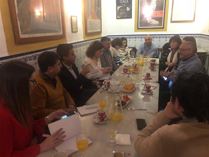 El director de NESI, Diego Isabel, en un encuentro con los medios