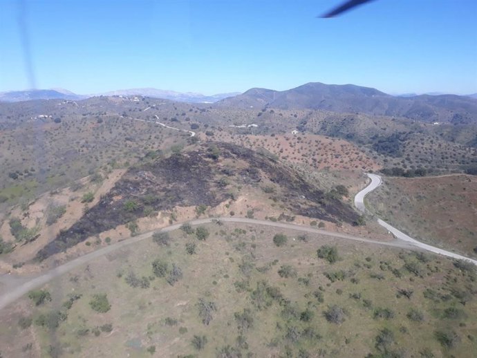 Incendio declarado en cartama forestal infoca medios fuego