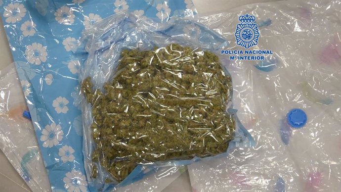 Policia Nacional Desarticulat Un Grup Criminal Que Exportava xtasi I Marihua