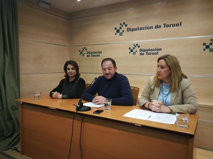 Np Liderando En Femenino