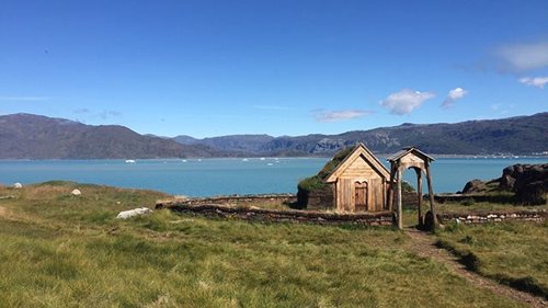 Reconstrucción de iglesia vikinga en el sur de Groenlandia