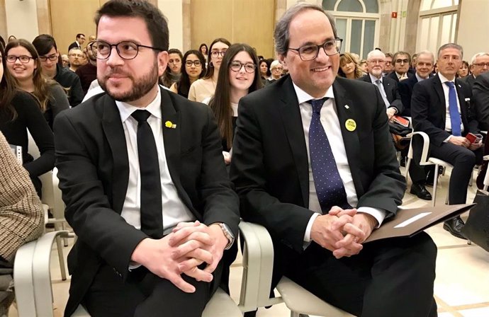El presidente de la Generalitat, Quim Torra, y el vicepresidente, Pere Aragons.