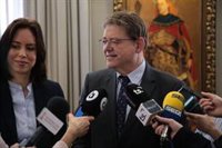 Puig cree que el nuevo trasvase Tajo-Segura da "certidumbre" a los agricultores y garantiza las producciones