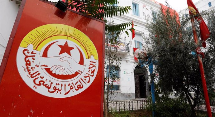 La sede de la central sindical tunecina UGTT en la capital del país