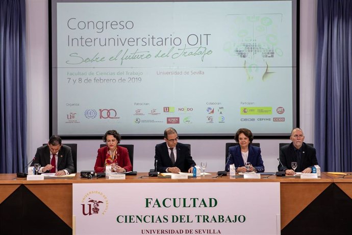 Magdalena Valerio, inaugura el Congreso sobre "El futuro del trabajo" en Sevilla