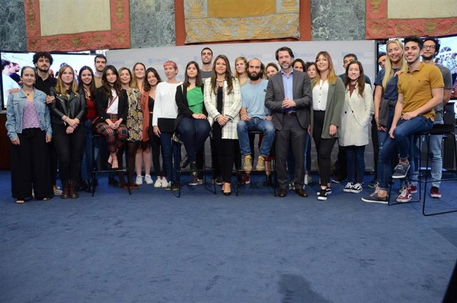 'Becas África': 410.000 euros para que 41 jóvenes de Tenerife realicen prácticas profesionales