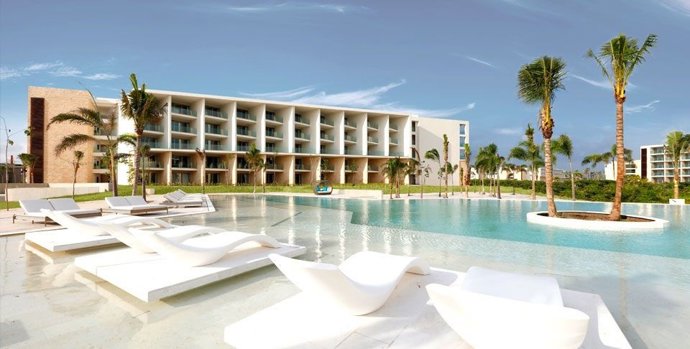 Palladium inaugura dos resort en Costa Mujeres (México)