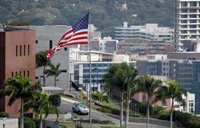 Las FFAA de EEUU "están preparadas" para proteger al personal y las instalaciones del país en Venezuela