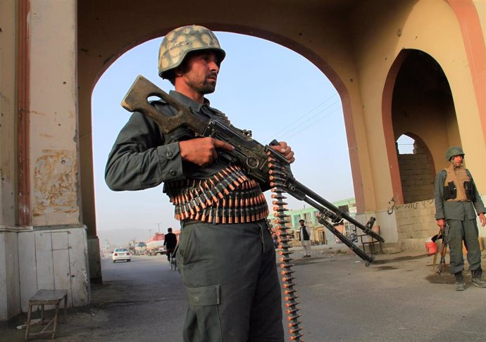 Policía en Ghazni