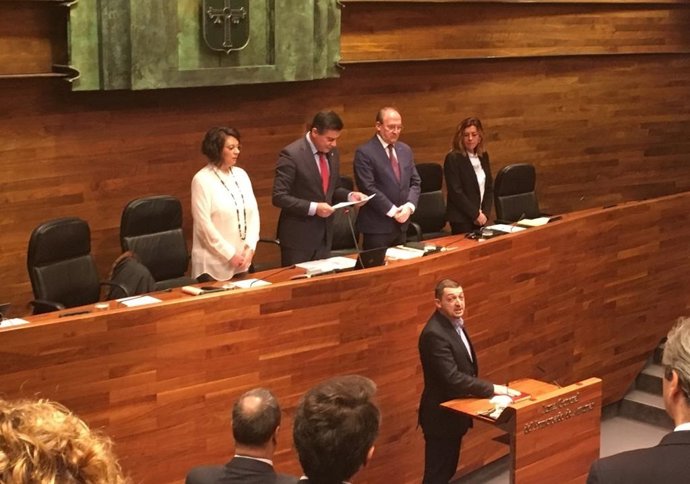 Toma de posesión de Jaime Garteh Flórez en el pleno de la Junta General
