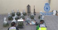 Intervenidas 702 plantas de marihuana en viviendas de Armilla y Otura con cuatro detenidos