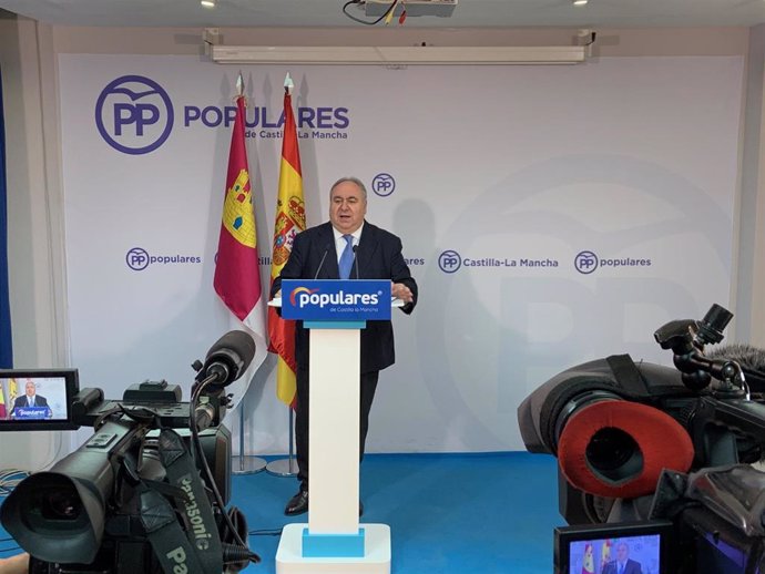 Vicente Tirado en rueda de prensa