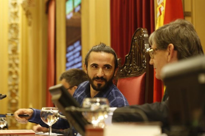 Baltasar Picornell el dia que va ser escollit president del Parlament