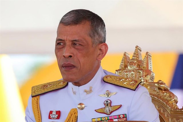 El rey Maha Vajiralongkorn de Tailandia