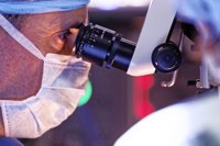 Investigadores ven con buenos ojos las medidas aprobadas para la ciencia pero reclaman más inversión y mayor compromiso