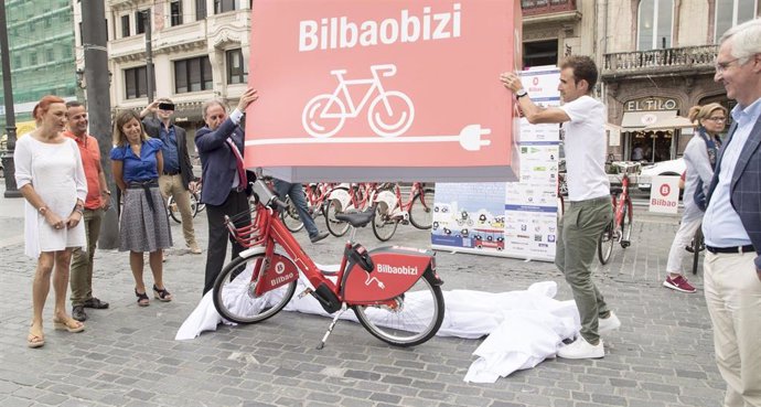Ayuntamiento de Bilbao cobrará a partir del 20 la cuota de Bilbaobizi